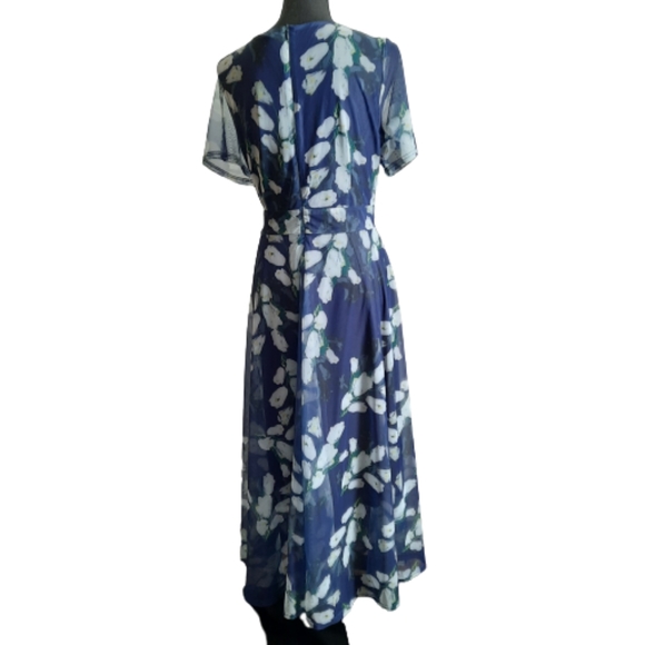 Midi dress Size XL - Picture 3 of 11